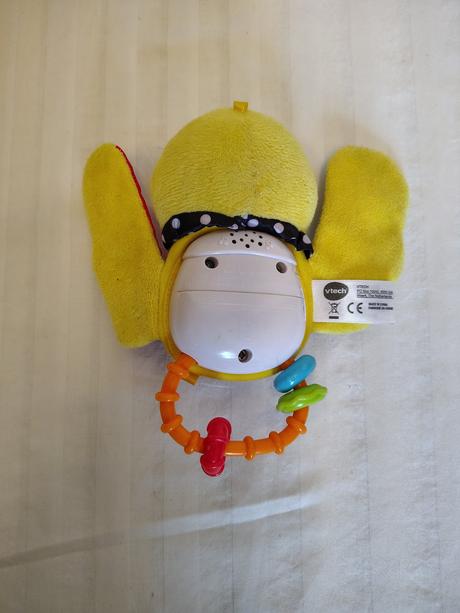 Interaktívny hudobný vtáčik, vtech nemecká verzia, 