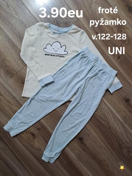 Pyžamko, 122