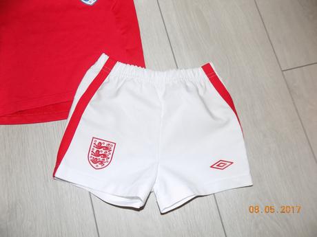 Krasna supravicka, umbro,68