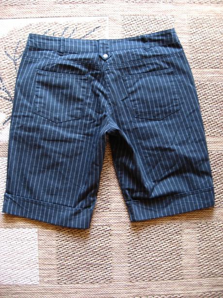 Dámske krátke nohavice., s