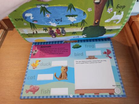 Early learning fun words & shapes sticker activity, 