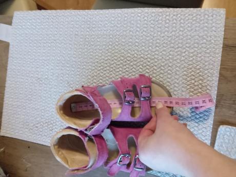 Dievčenské sandále, protetika,29