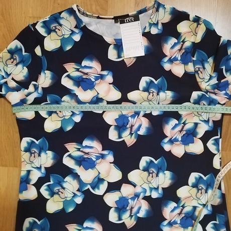 Dámske šaty uplne nove velk.48 - premerane, 48