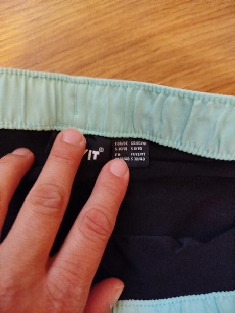 Kratasy s leginami, crivit,38