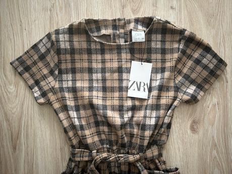 Krásny kockovaný overal značky zara,nový s visačko, zara,152