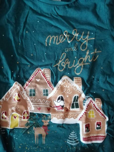 Vianočné tričká a nohavice, 122–134