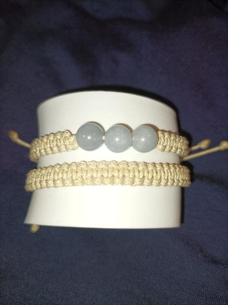 Náramky z prírodných kameňov, 