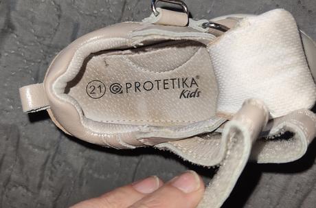 Krásne protetika, protetika,21