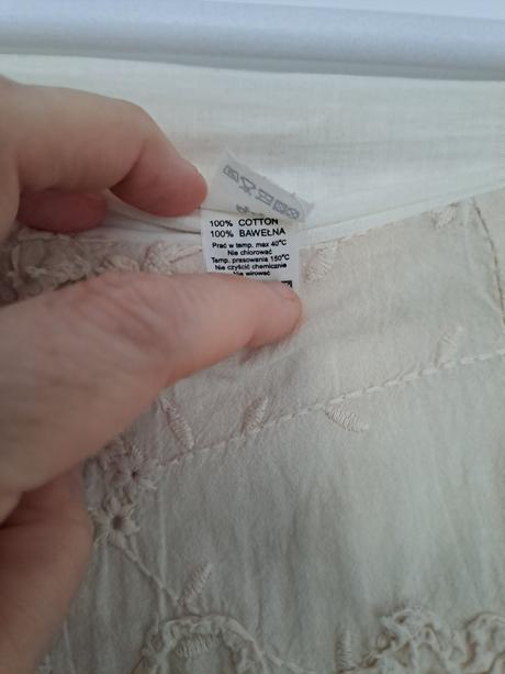 Ľahká letná sukňa, 44