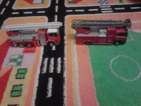 Sada hasičských áut, 