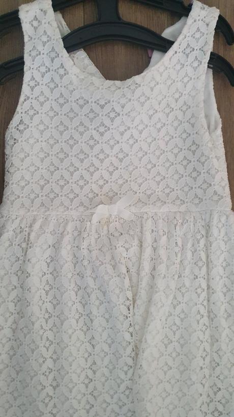Čipkované šaty, takko,122