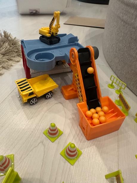 Pracovne auta s garazu, 