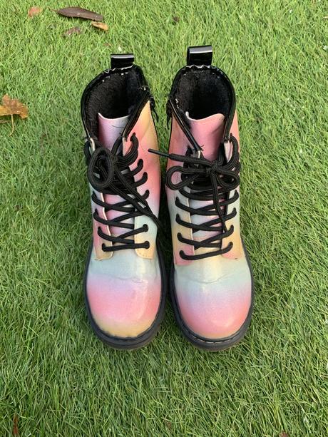 Zateplene duhove topanky, 34