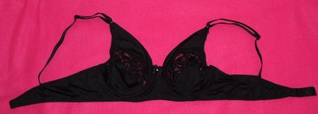 Cipkovana cierna podprsenka, 70a