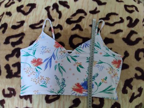 Biely kvetovaný top znacka calliope, vel.m, calliope,m