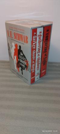 V e schwab - the shades of magic trilogy  nau25, 