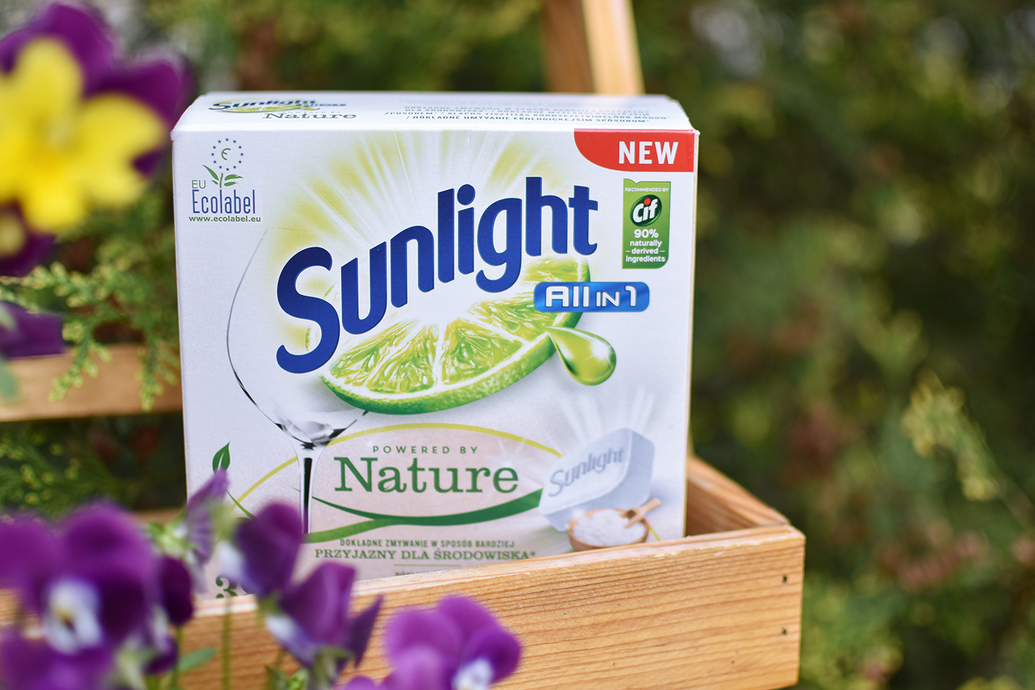 Image title Image title