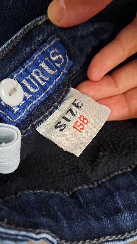 Zateplené rifle, 158