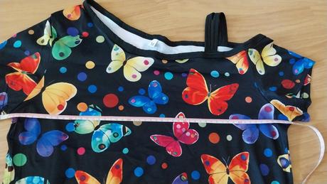 Cierny top/tricko s motylmi v. m/l, m
