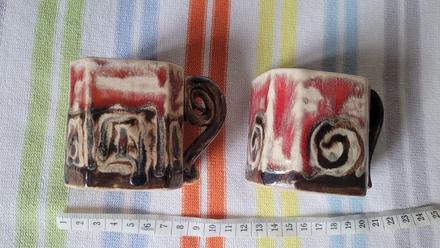 Hrnčeky z keramiky, 