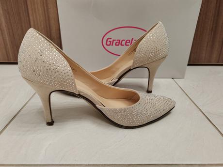 Lodičky, graceland,37