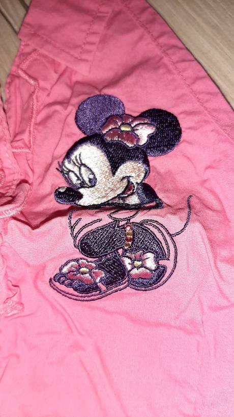 Taška plná vecí armani, gucci, pompdelux, benetton, 104–116
