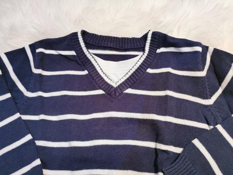 Pásikavy pulóver, 98