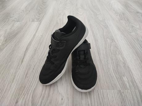 Tenistky veľkosť 33, 33