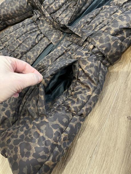 Zimna bunda 140, s dopor. poštou, 140