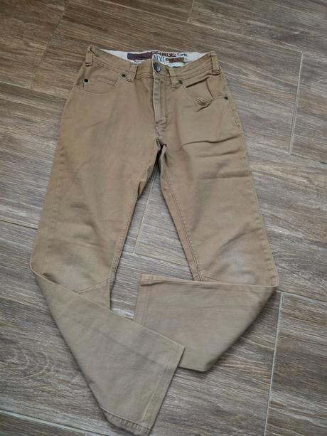 Nohavice č.146, next,146