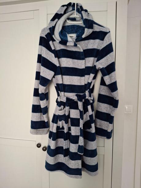 Kvalitny chlapčenský župan reserved 158/164, reserved,158