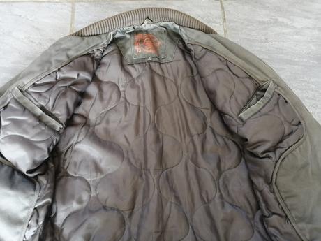 Khaki bunda v s-m, zateplená, podšitá, cherokee,s