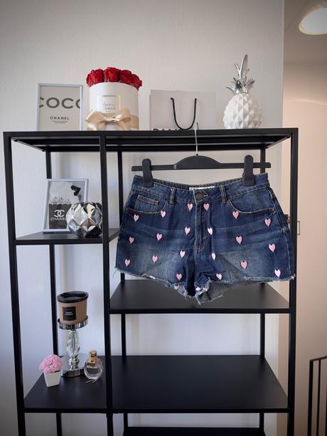 Denim šortky so srdiečkami, amisu,m