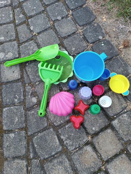Hračky do piesku,