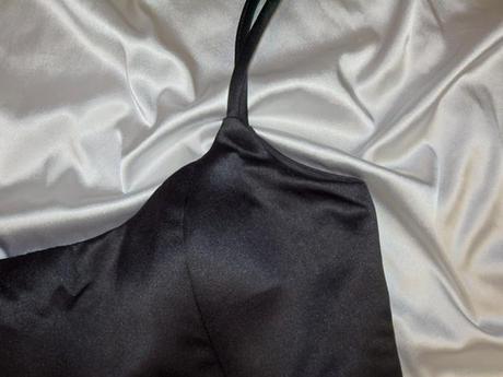 Luxusné čierne spoločenksé šaty, 40