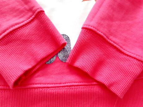 Mikina s kapucňou jasná ružová, 110