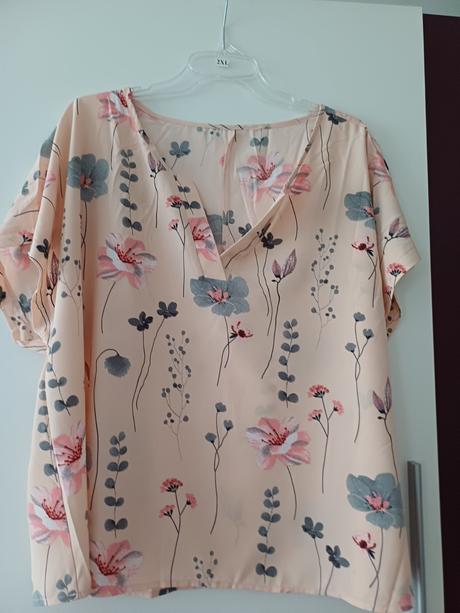 Kvetovana letná blúzka, xxxl