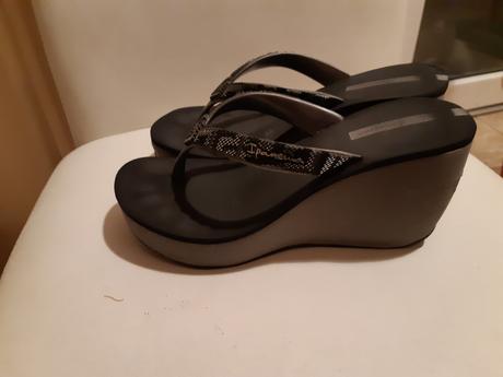 Ipanema pohodlné platformové šľapky, 38