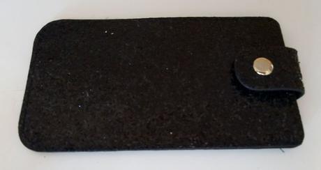 Darujem trblietave puzdro,