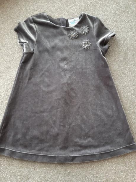 Slavnostne satocky, topomini,86