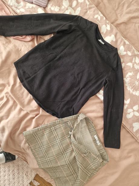 Karovana sukňa s tričkom, 122–134