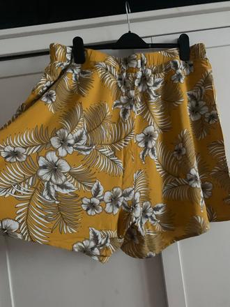 Krátke nohavice na leto, f&f,44 / 46