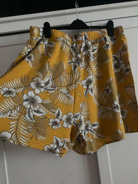 Krátke nohavice na leto, f&f,44 / 46