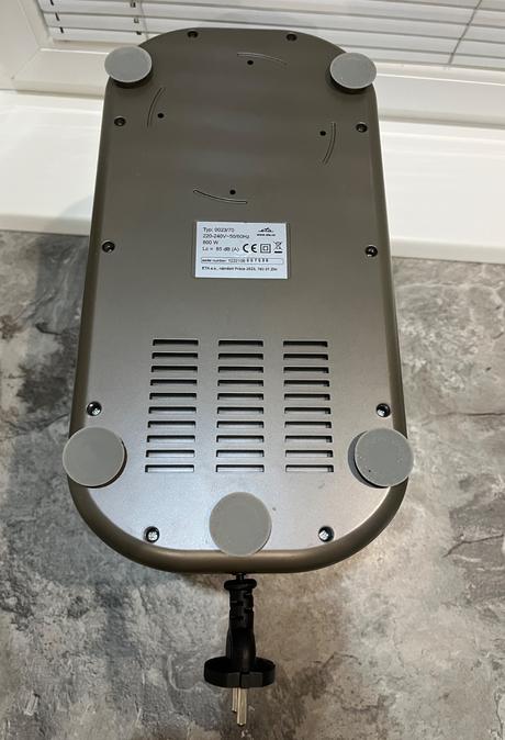 Kuchynský robot eta gratussino bravo ii 0023 90070, eta