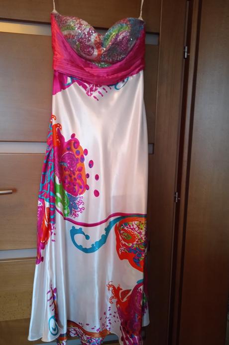 Dámske spoločenské šaty, m