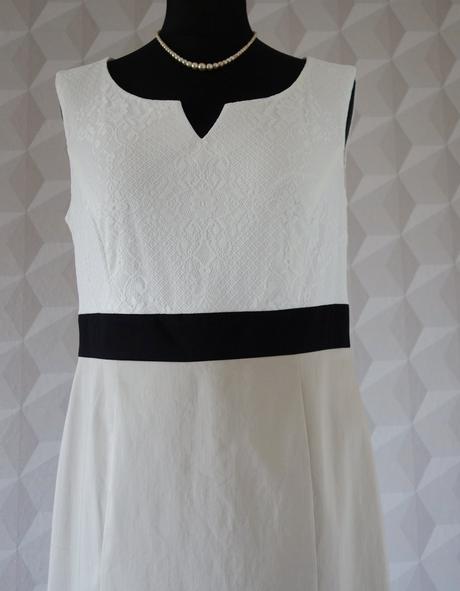 Elegantné šaty comma, veľ. m, m