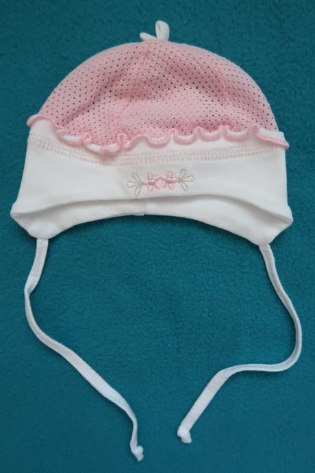 Perforovaná čiapka na leto, richelieu,56