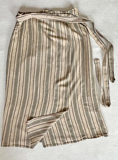 Zavinovacia sukňa v natural look, m