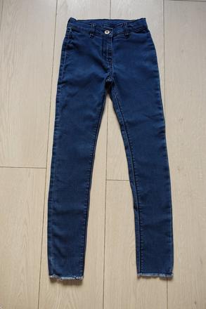 Úzke rifle alive, alive,134