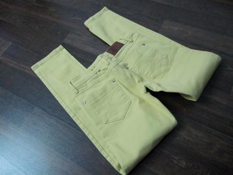 Žlté nohavice okay, okay,36